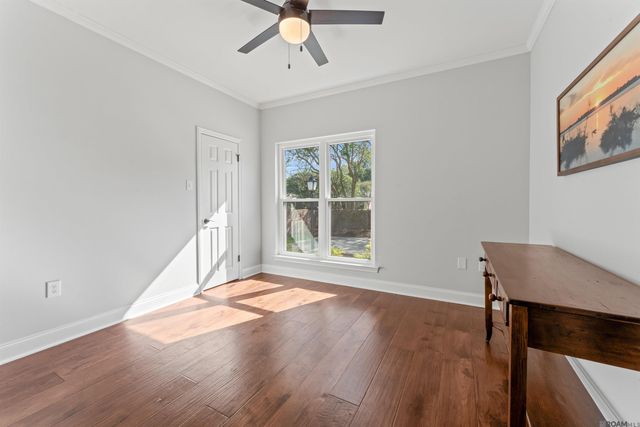 6020 Belle Grove Dr, Baton Rouge, LA 70820