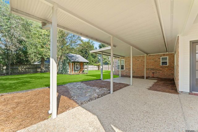 6020 Belle Grove Dr, Baton Rouge, LA 70820