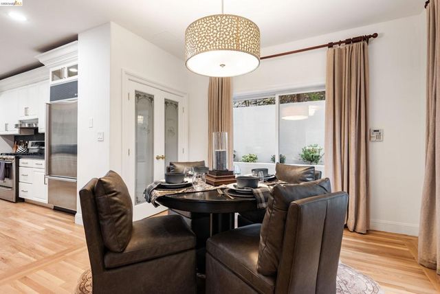 6036 Mazuela Dr, Oakland, CA 94611