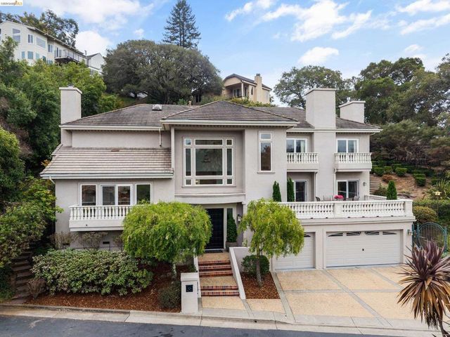 6036 Mazuela Dr, Oakland, CA 94611