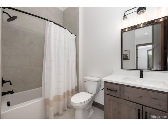 96 Meadow Creek Ln G304, Fraser, CO 80442