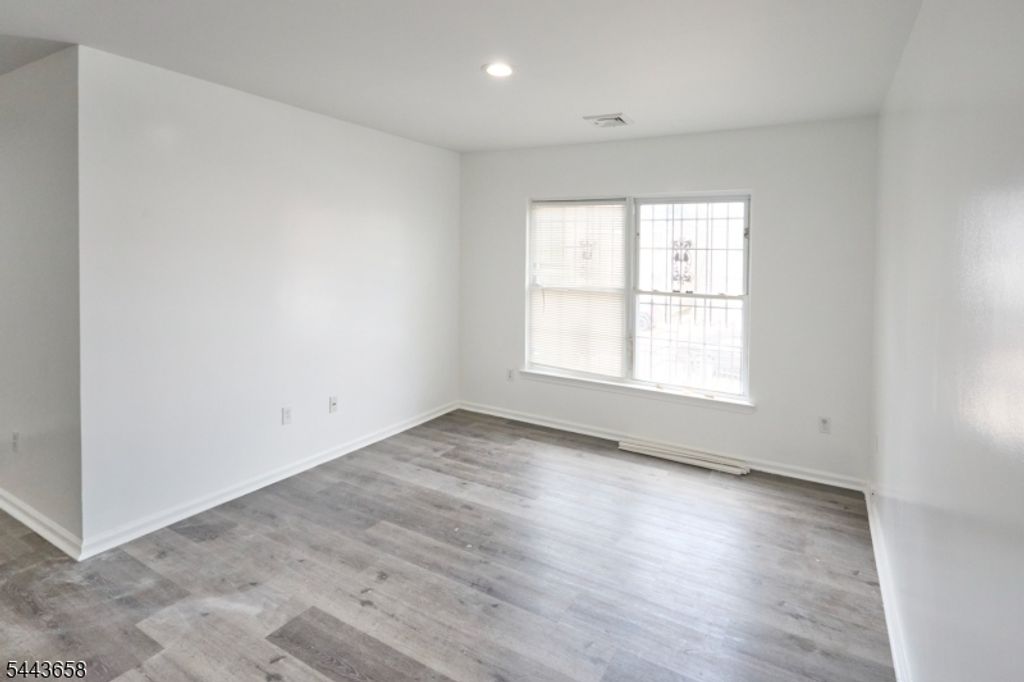 464 S 16Th St, Newark City, NJ 07103 — photo 2