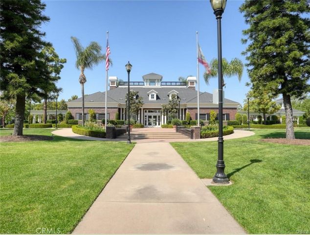 1413 Manchester Way, Tustin, CA 92782