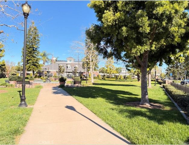 1413 Manchester Way, Tustin, CA 92782