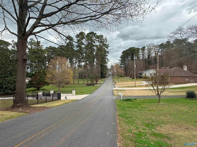 1905 Wyeth Drive, Guntersville, AL 35976