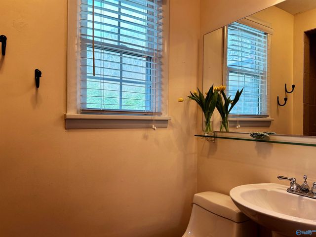 1905 Wyeth Drive, Guntersville, AL 35976