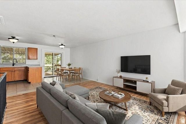 5960 S TUMERICK CT, Salt Lake City, UT 84118