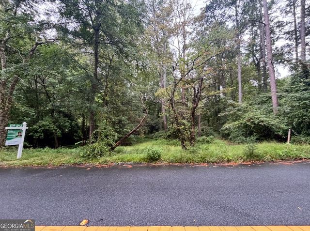 8 N Poplar Street, Fairburn, GA 30213