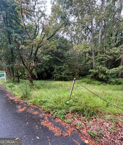 8 N Poplar Street, Fairburn, GA 30213