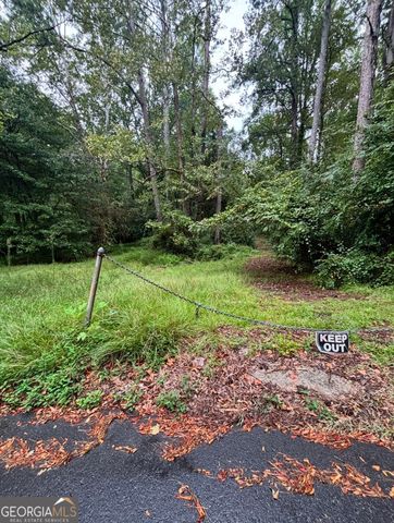 8 N Poplar Street, Fairburn, GA 30213