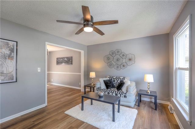 12403 W 72nd Terrace, Shawnee, KS 66216