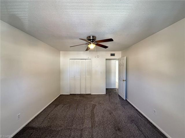 3826 Country Club Road K, Winston-salem, NC 27104