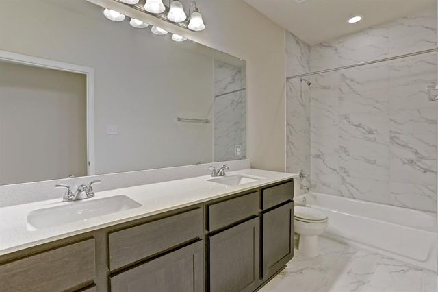 3902 Crockett Ave, Lago Vista, TX 78645