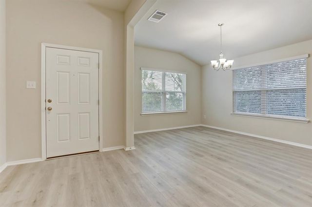 3902 Crockett Ave, Lago Vista, TX 78645