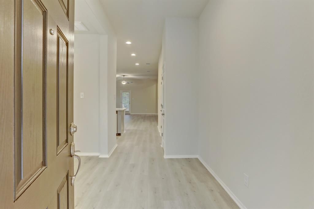 3902 Crockett Ave, Lago Vista, TX 78645