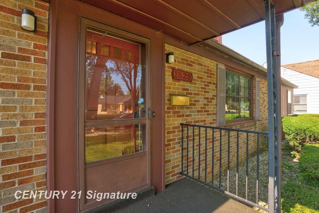 1525 Beech Street, Saginaw, MI 48602