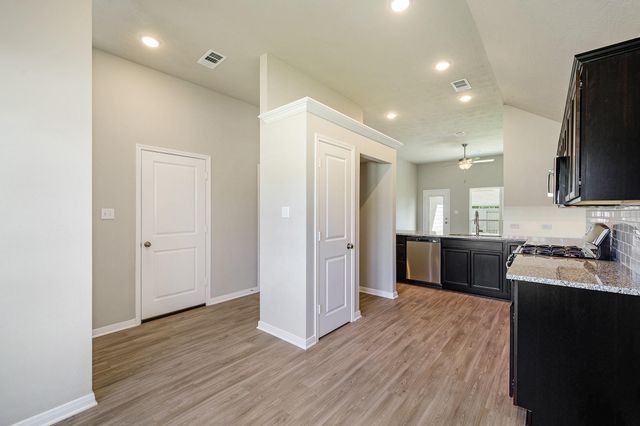 14375 N Summerchase Circle, Willis, TX 77318