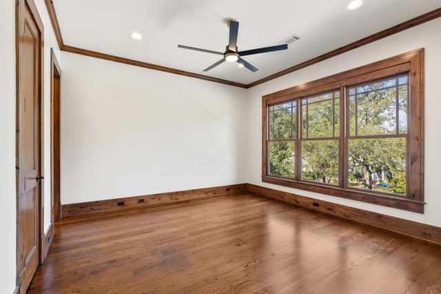 1815 Milford Street, Houston, TX 77098