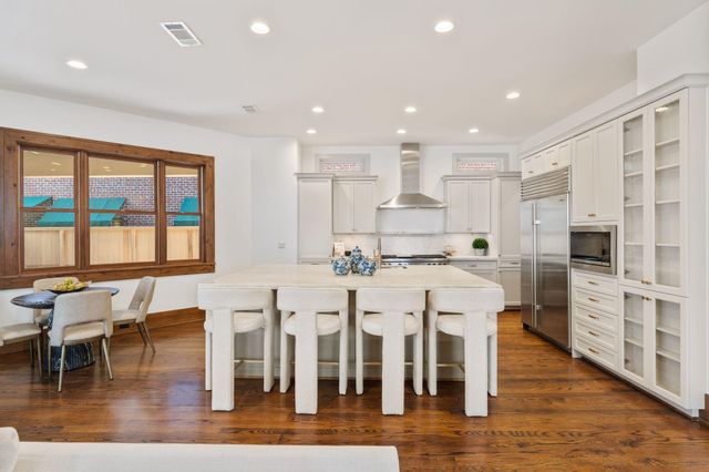 1815 Milford Street, Houston, TX 77098