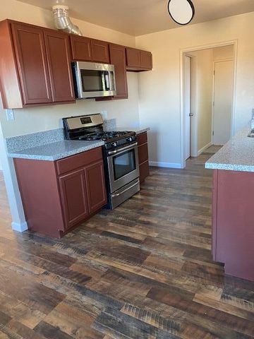 16847 Rd168, Tulare, CA 93274