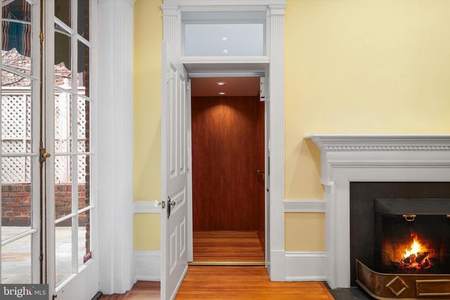 2134 R ST NW, Washington, DC 20008