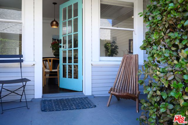 2238 W 28th Street, Los Angeles, CA 90018