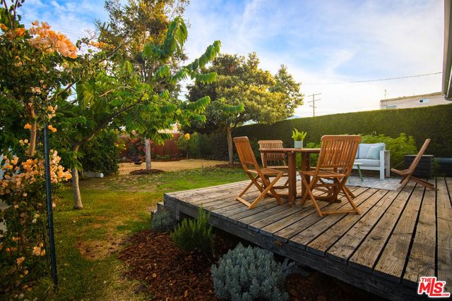 2238 W 28th Street, Los Angeles, CA 90018