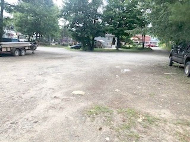 1032-1040 Central St, Leominster, MA 01453