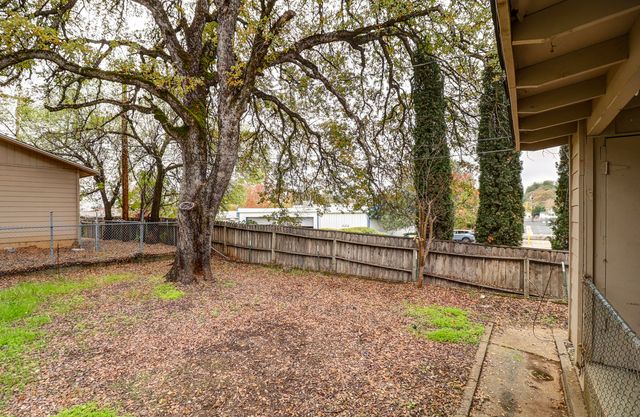 550 Parsons Drive, Redding, CA 96002