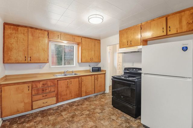 550 Parsons Drive, Redding, CA 96002