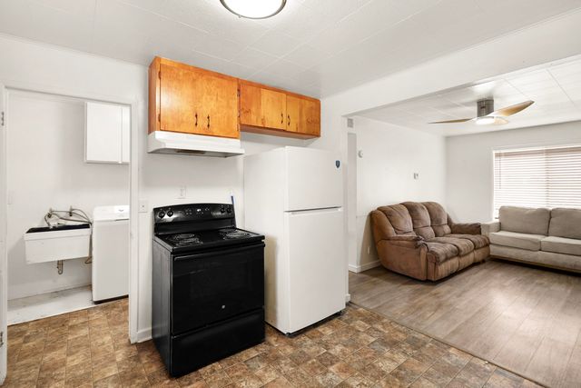 550 Parsons Drive, Redding, CA 96002