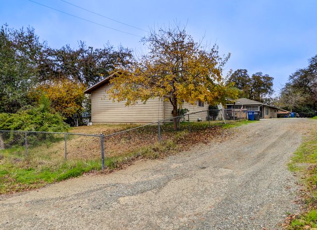 550 Parsons Drive, Redding, CA 96002