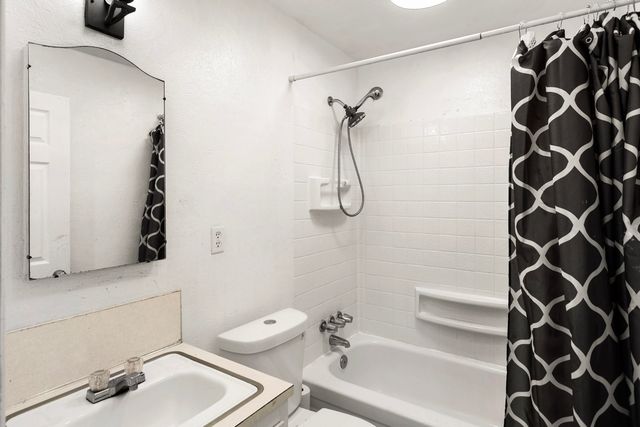 550 Parsons Drive, Redding, CA 96002