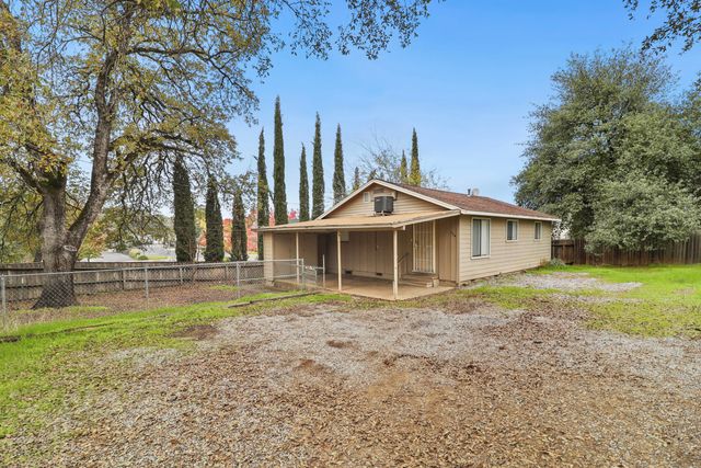 550 Parsons Drive, Redding, CA 96002