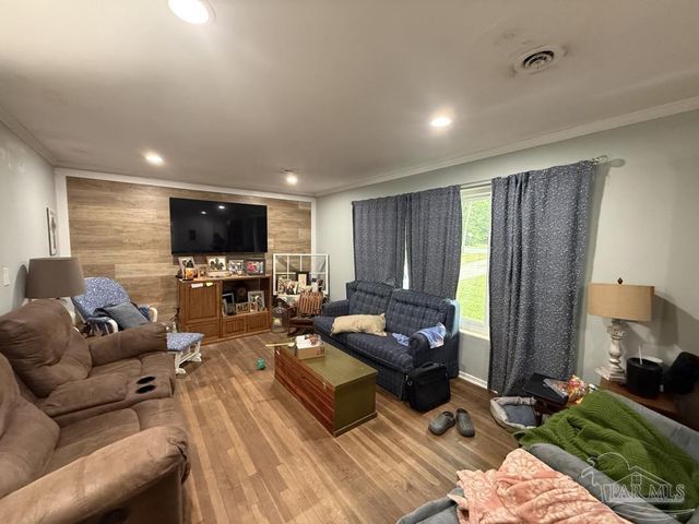 4666 N 9th Ave, Pensacola, FL 32503