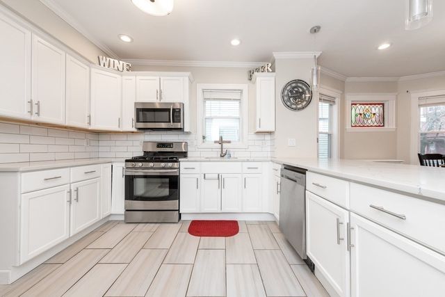 30 Larchmont St 1, Boston, MA 02124