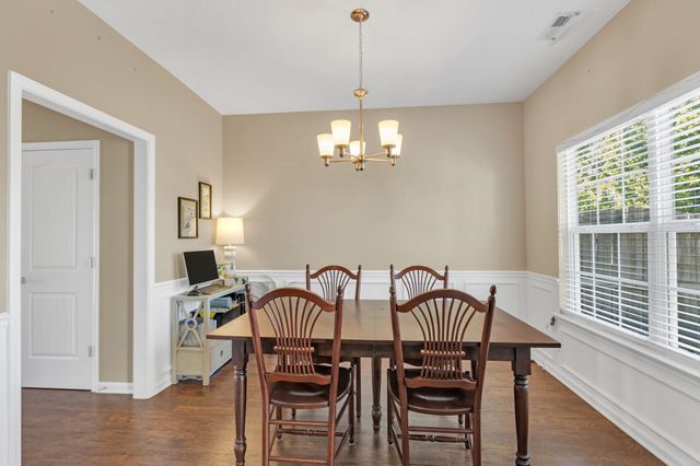 2429 New Holland Cir, Murfreesboro, TN 37128