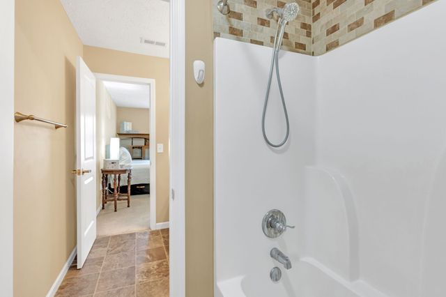 2429 New Holland Cir, Murfreesboro, TN 37128