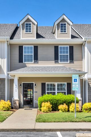 2429 New Holland Cir, Murfreesboro, TN 37128