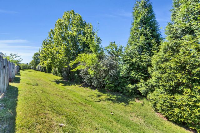 2429 New Holland Cir, Murfreesboro, TN 37128