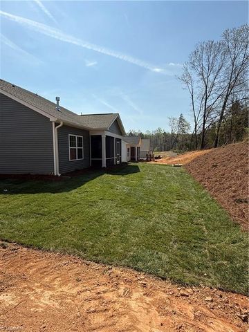 288 Morning Star Drive, Advance, NC 27006