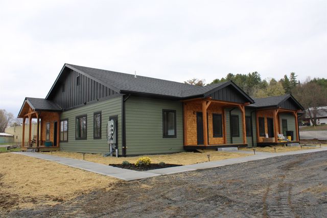 481 Gilman Road, Lyndon, VT 05850