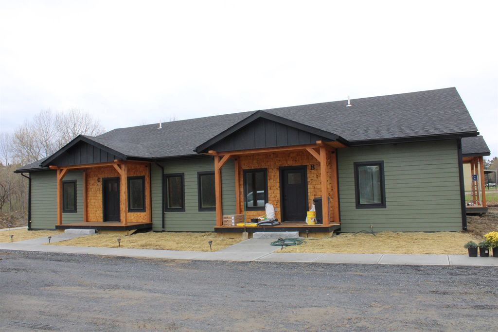 481 Gilman Road, Lyndon, VT 05850