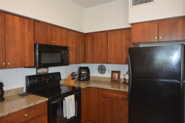 3404 American DR 2209, Lago Vista, TX 78645