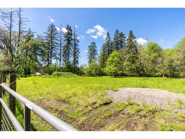 5750 Sw RIVER Rd, Hillsboro, OR 97123