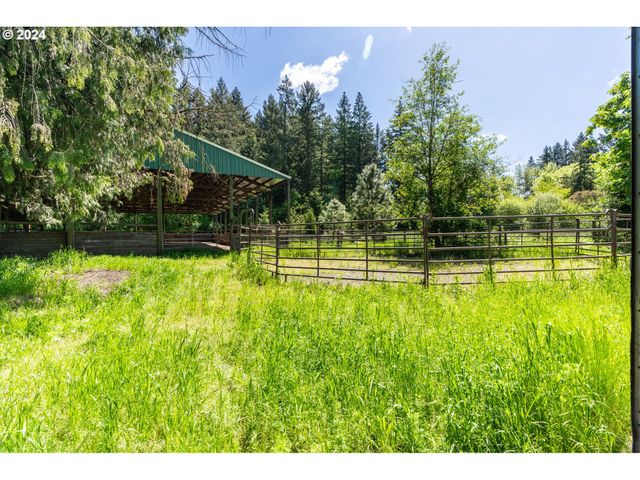 5750 Sw RIVER Rd, Hillsboro, OR 97123