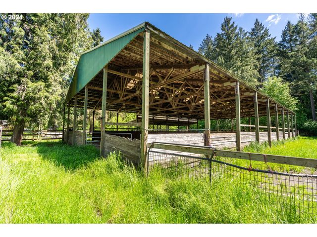5750 Sw RIVER Rd, Hillsboro, OR 97123