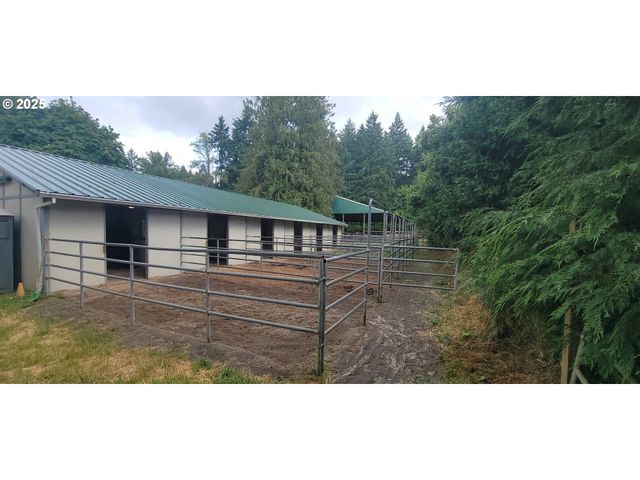 5750 Sw RIVER Rd, Hillsboro, OR 97123