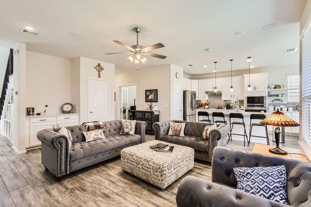 4019 Delta Rose Street, Houston, TX 77018