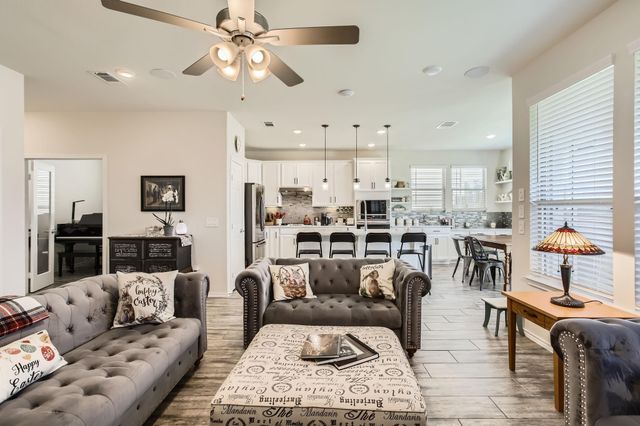 4019 Delta Rose Street, Houston, TX 77018